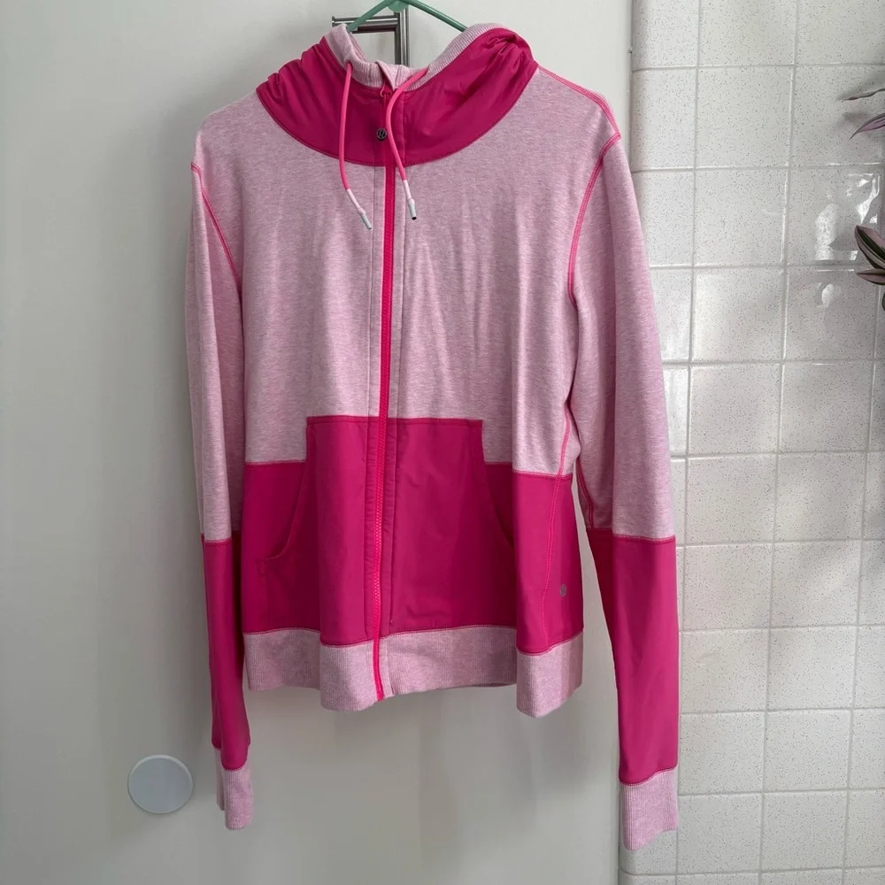 Lululemon Pink Two tone Jacket Fits Like Medium/Large Voyage Hair Tie - Picture 2 of 9